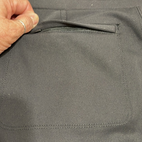 Athleta Black Pants - Sz 12P - Picture 10 of 10